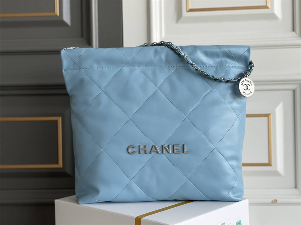 Chanel 22 bag 35cm small 2025 new 